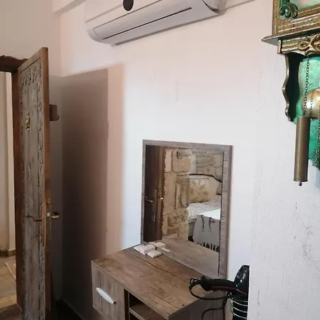 Tashan 2* Foça